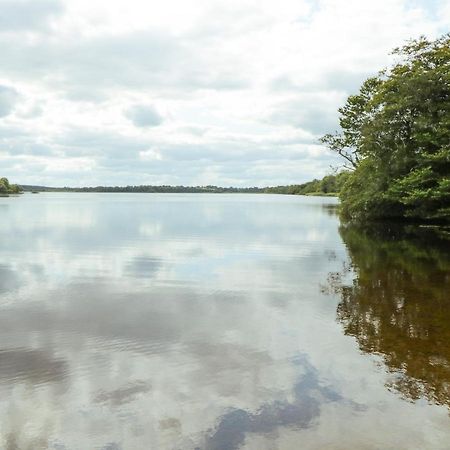 Lakeside Cottage บอยล์ ภายนอก รูปภาพ