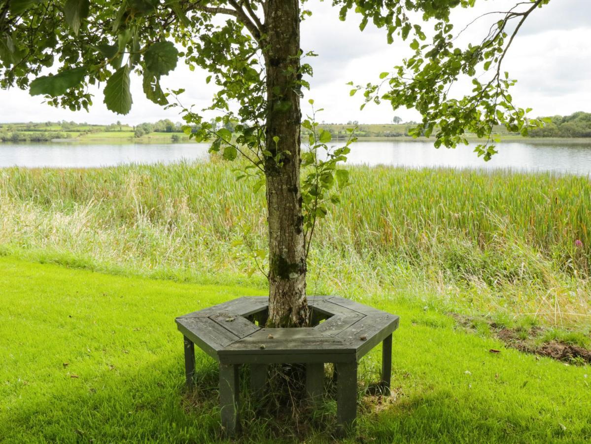 Lakeside Cottage บอยล์ ภายนอก รูปภาพ